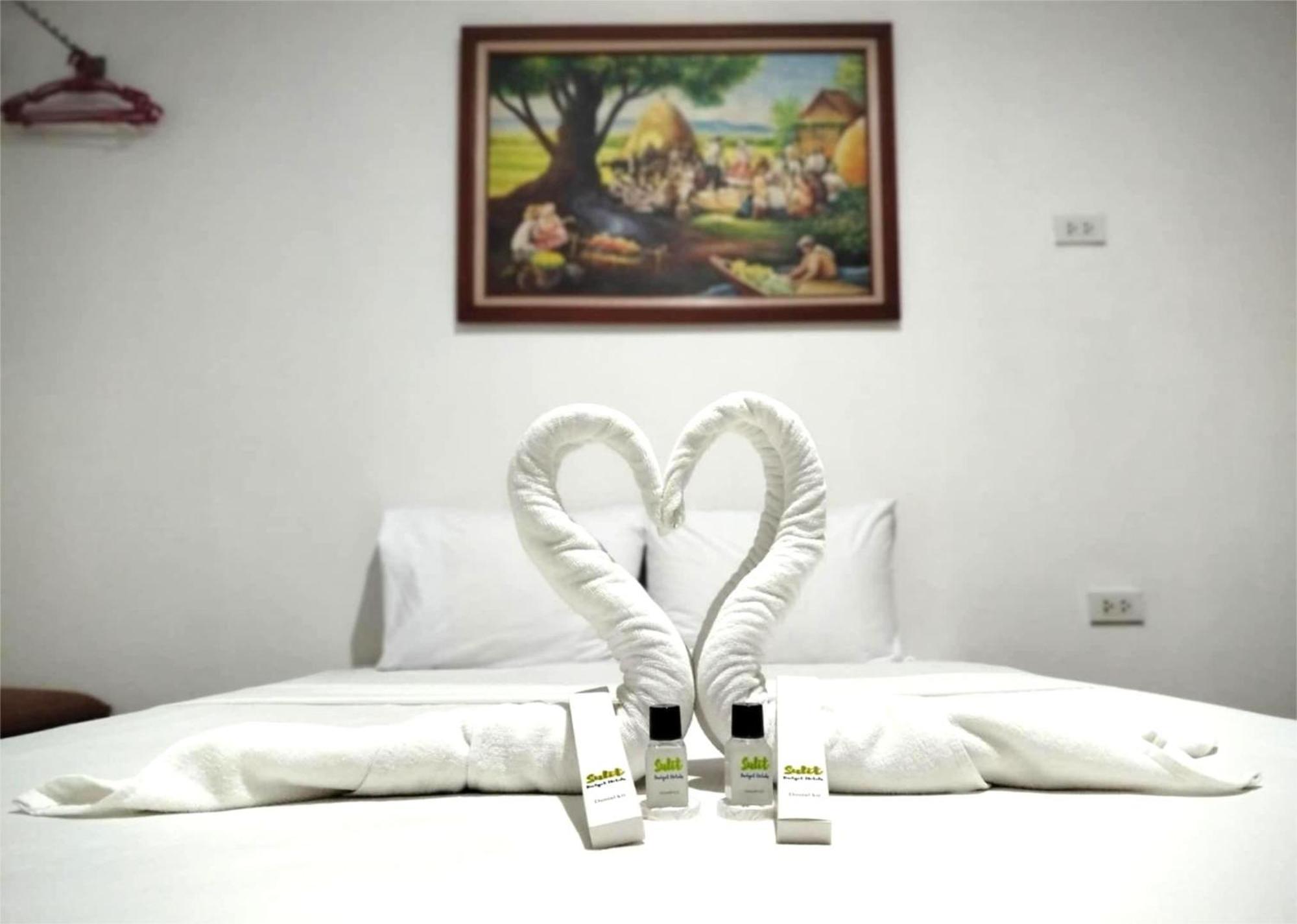 Sulit Budget Hotel Vmapa Manila Exterior photo