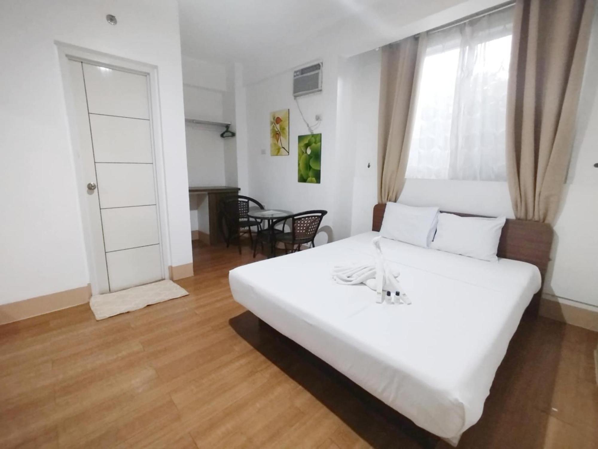 Sulit Budget Hotel Vmapa Manila Exterior photo